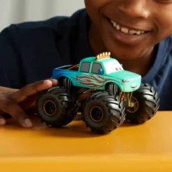 Ivy Die-Cast, Disney Pixar Cars On The Road -Magical Ears Collectibles Shop 461023737449 2