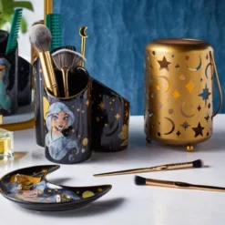 Jasmine Makeup Brush Holder, Aladdin -Magical Ears Collectibles Shop 465043354044 1