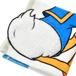 Donald Duck Fluffy Mini Towel -Magical Ears Collectibles Shop 465044158597 4